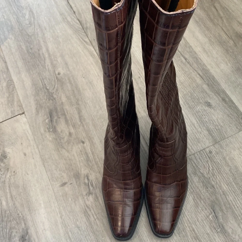 GANNI
Croc-effect leather boots - Picture 4 of 6